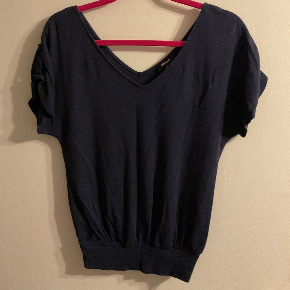 Express Women’s Navy T-Shirt Size XS